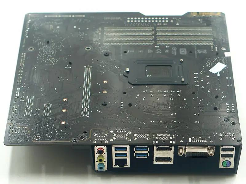 Asus TUF B365M-PLUS Herní základní deska LGA1151 DDR4 HDMI WiFi M.2 M-ATX